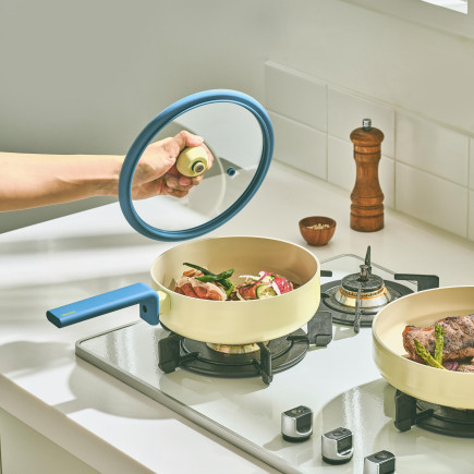 Danish multifunctional pan, 20 cm, with glass lid