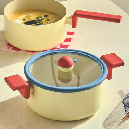 Danish Тенджера, 20 см - 2.6 L, със стъклен капак